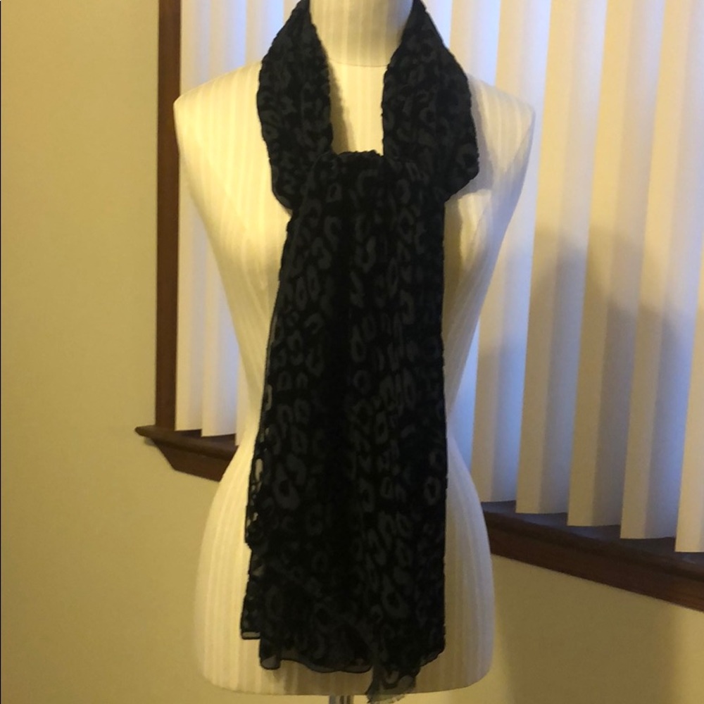 Leopard coach scarf